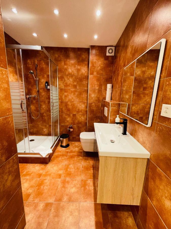 Akomo Hotel Berna