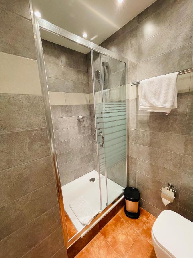 Akomo Hotel Berna