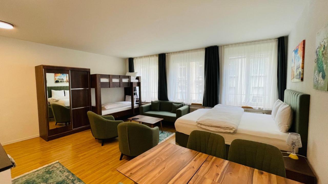 Akomo Hotel