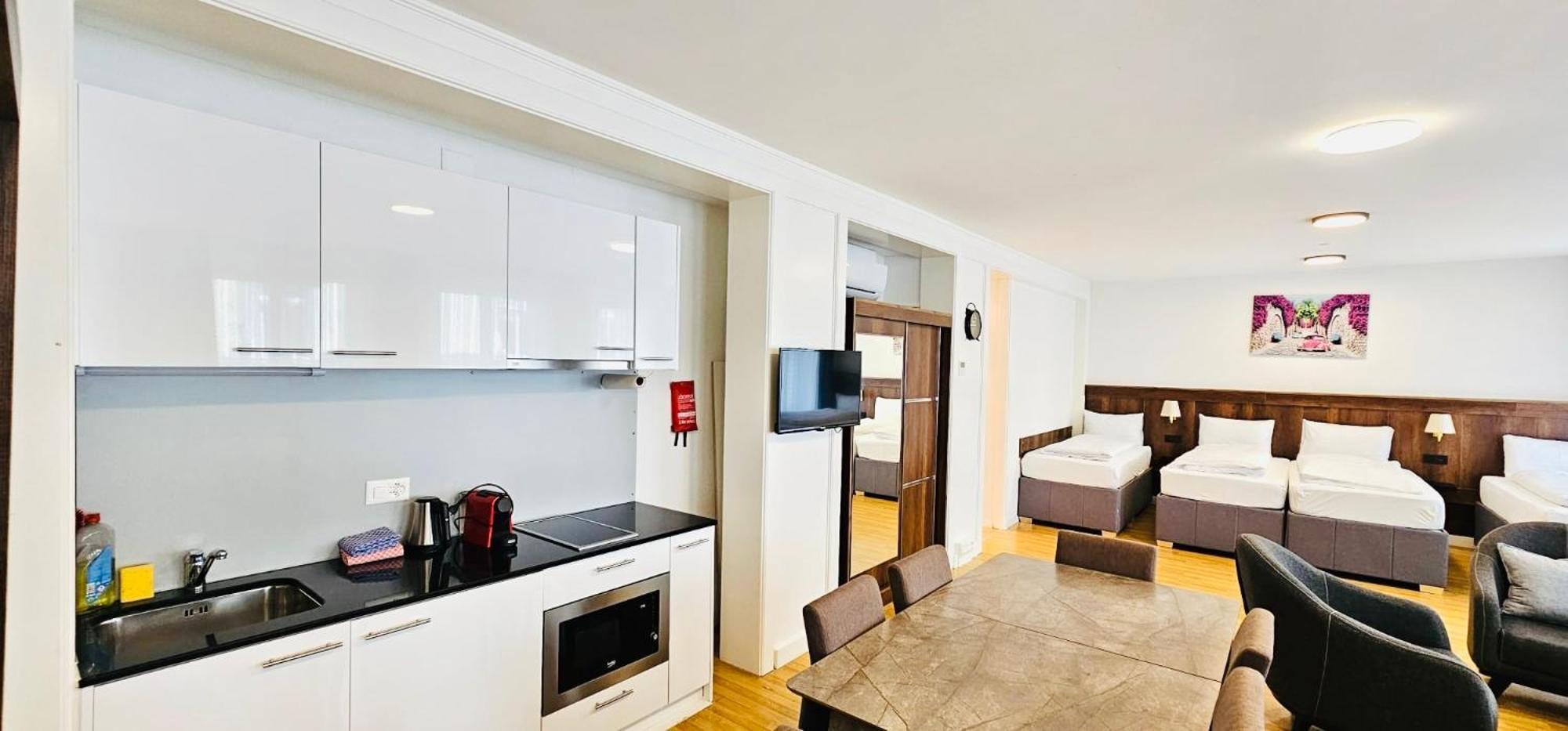 Hotel Akomo Berna