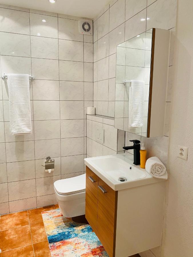 Hotel Akomo *