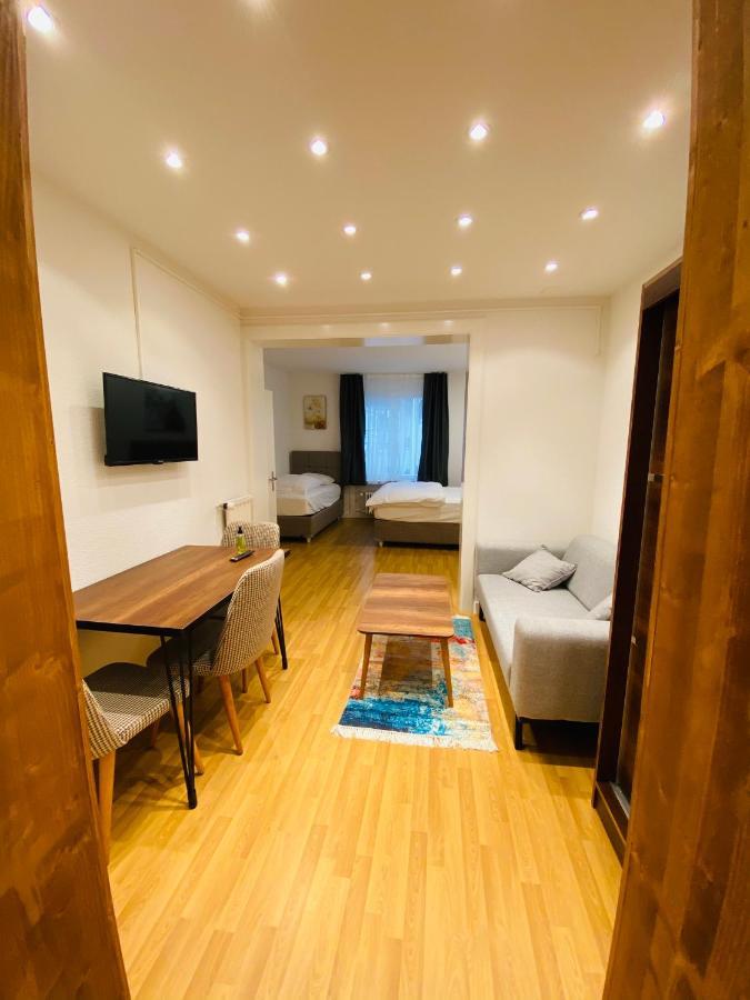 Akomo Hotel